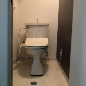 姫路市北八代　トイレ入替工事